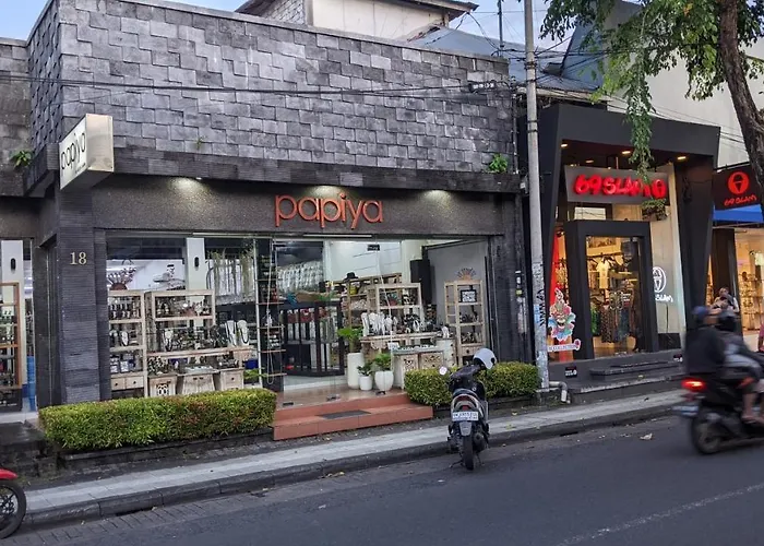 Villa Bagus - Near & Trendy Shops, Restaurants, Cafes *