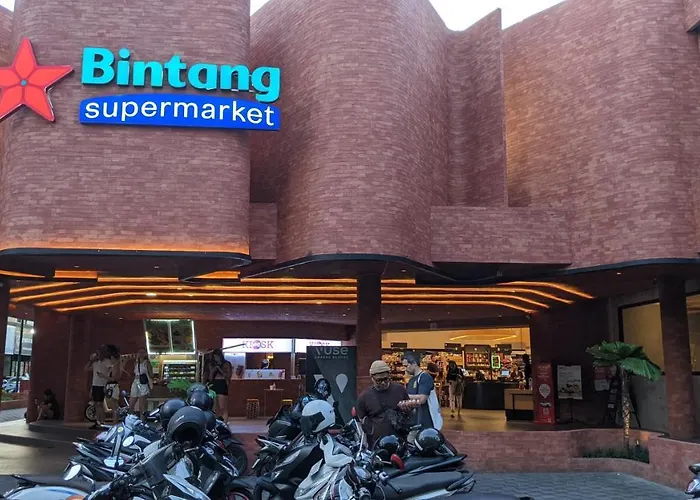 Villa Bagus - Near & Trendy Shops, Restaurants, Cafes *